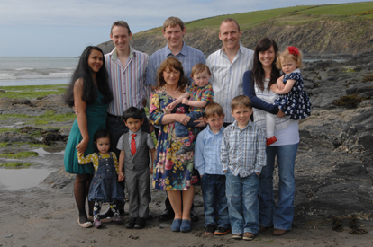 2015- Russell Family get to gether-Copyright Huw Thomas Photography - Wedding Photographer based in Pembrokeshire Wales www.huwthomasphotography.co.uk